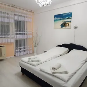 Anna , Szegedin Ungarn