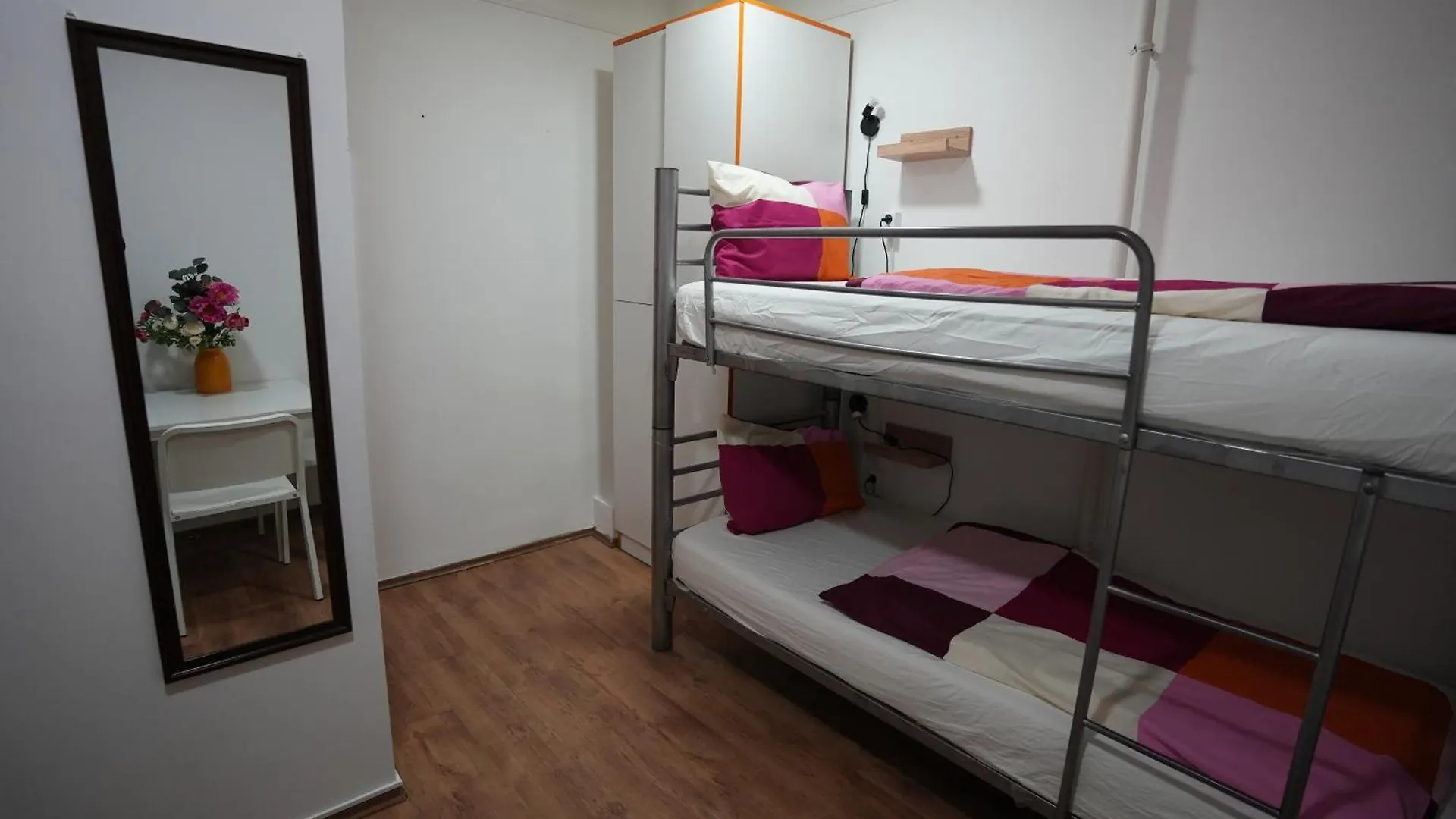 Center Hostel And Guest House Βουδαπέστη