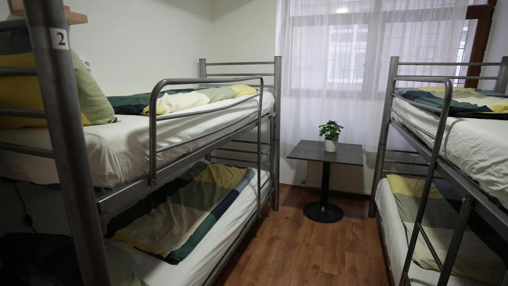 Center Hostel And Guest House Budapest 0*,