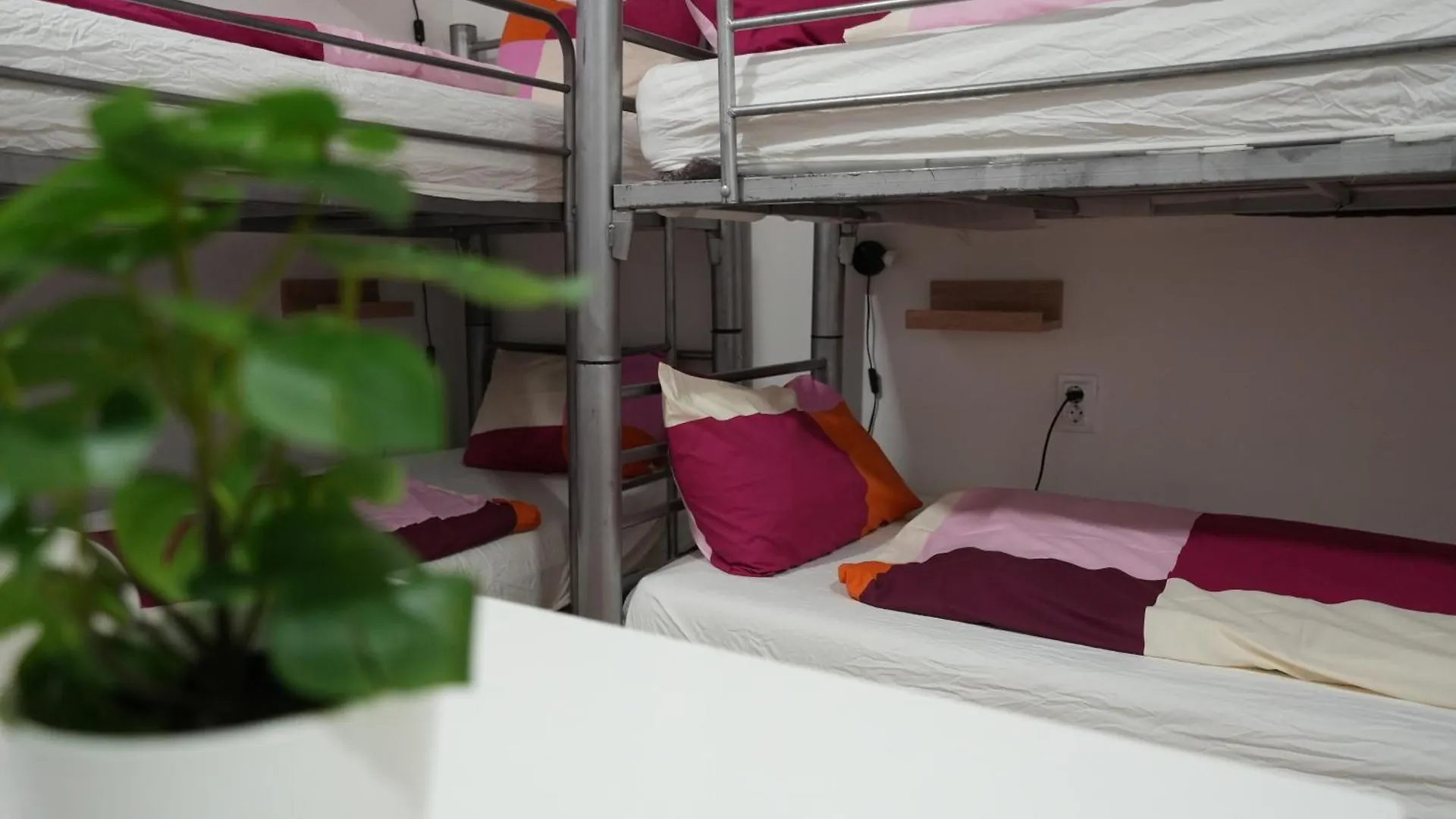 Center Hostel And Guest House Βουδαπέστη 0*,  Ουγγαρία